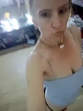 Karebearz1 online show from November 1, 4:58 am