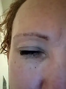 Karebearz1 online show from November 10, 11:53 am