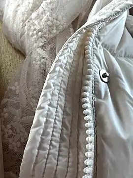 Snapshot of aniani11 chatting on January 17, 3:22 am aniani11 online show from January 17, 3:22 am