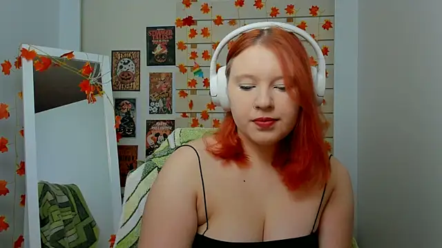 Snapshot of FoxPlayXX chatting on November 21, 10:30 pm FoxPlayXX online show from November 21, 10:30 pm