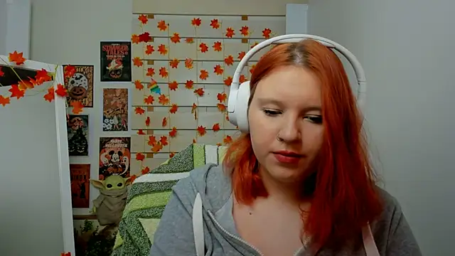 Snapshot of FoxPlayXX chatting on November 26, 10:22 pm FoxPlayXX online show from November 26, 10:22 pm