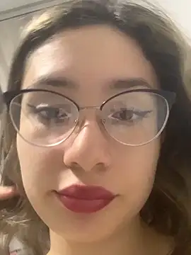 vanessa-242424 online show from November 19, 12:10 am