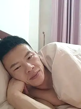 Snapshot of tian7788 chatting on November 28, 7:16 pm tian7788 online show from November 28, 7:16 pm