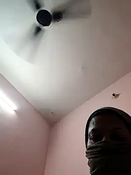 Snapshot of pujapujarrrr chatting on November 1, 8:11 pm pujapujarrrr online show from November 1, 8:11 pm