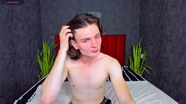 NelsonGodman online show from November 6, 2:40 pm