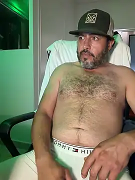 ezrah23 online show from June 17, 5:36 pm