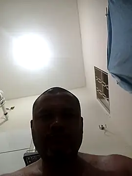 Snapshot of loboalfa2030 chatting on November 8, 4:01 am loboalfa2030 online show from November 8, 4:01 am