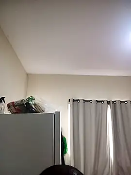 Snapshot of loboalfa2030 chatting on November 24, 1:22 pm loboalfa2030 online show from November 24, 1:22 pm