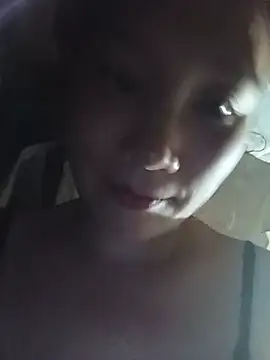 Snapshot of -Lana-123 chatting on July 9, 3:16 pm -Lana-123 online show from July 9, 3:16 pm