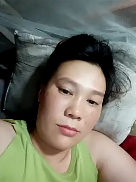 Snapshot of -Lana-123 chatting on July 19, 7:23 am -Lana-123 online show from July 19, 7:23 am