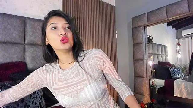 Snapshot of BrigitteVons chatting on November 29, 9:51 pm BrigitteVons online show from November 29, 9:51 pm