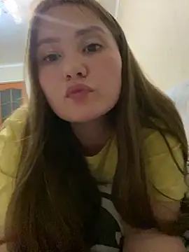 Snapshot of Regina_Lynne chatting on November 3, 3:46 pm Regina Lynne online show from November 3, 3:46 pm