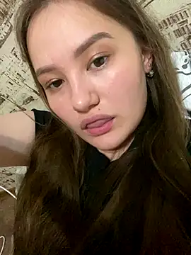 Snapshot of Regina_Lynne chatting on November 5, 3:56 pm Regina Lynne online show from November 5, 3:56 pm