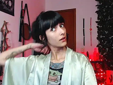 Snapshot of CarrieBurton chatting on November 3, 3:13 pm CarrieBurton online show from November 3, 3:13 pm