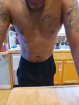 TraddyZaddy online show from July 8, 3:49 pm