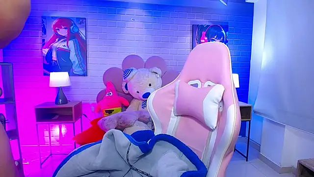 roseefancy19 online show from March 24, 11:59 am