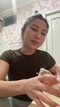 Snapshot of limkiss chatting on November 11, 10:10 pm limkiss online show from November 11, 10:10 pm