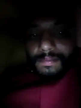 Snapshot of Advance01 chatting on November 7, 12:21 am Advance01 online show from November 7, 12:21 am