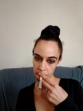 yummy love online show from November 4, 2:27 pm