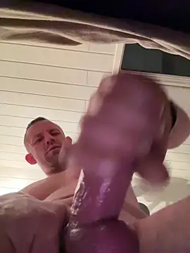 Snapshot of superbertok chatting on March 31, 4:57 am superbertok online show from March 31, 4:57 am