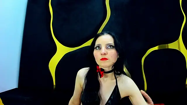 Snapshot of Morticia_Black chatting on December 15, 9:52 pm Morticia Black online show from December 15, 9:52 pm