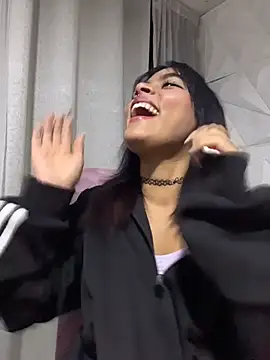 Snapshot of Veronica_Kane chatting on October 31, 3:29 am Veronica Kane online show from October 31, 3:29 am