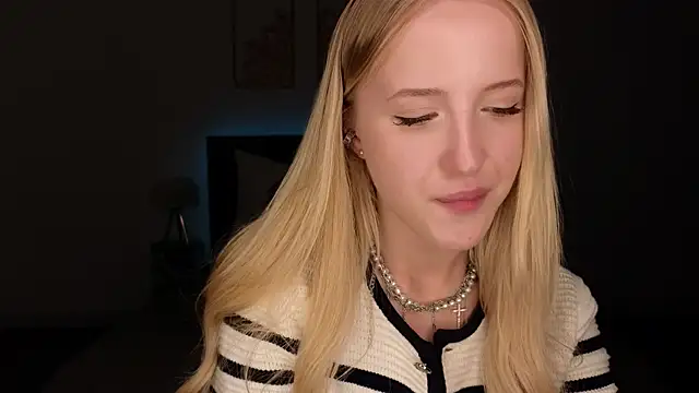 adele armass online show from July 1, 9:03 pm