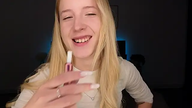 adele armass online show from July 9, 9:08 pm
