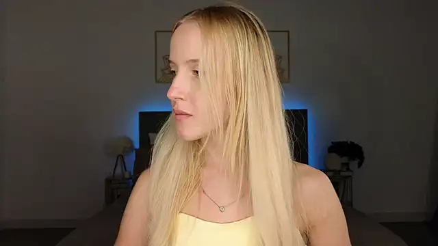 adele armass online show from August 1, 11:14 pm