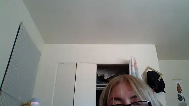 Snapshot of Fargo488 chatting on October 30, 3:35 pm Fargo488 online show from October 30, 3:35 pm