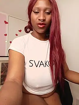 Snapshot of EvonyFoxxx chatting on May 13, 2:42 am EvonyFoxxx online show from May 13, 2:42 am