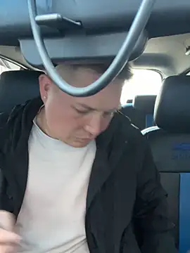 NathanielLux29 online show from November 12, 1:44 pm