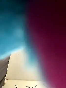 Snapshot of Quednow- chatting on October 30, 8:16 am Quednow- online show from October 30, 8:16 am