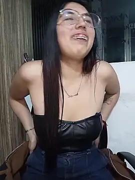 Valk submissive online show from March 19, 5:22 am