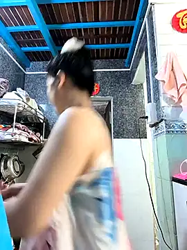 Okleotina9 online show from April 12, 3:33 am