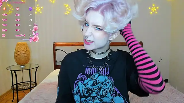 Snapshot of Angel_Julles chatting on November 22, 1:15 am Angel Julles online show from November 22, 1:15 am