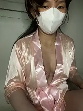 DAISSY69 online show from November 18, 4:55 pm