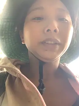 bi-bo123 online show from November 24, 6:35 am