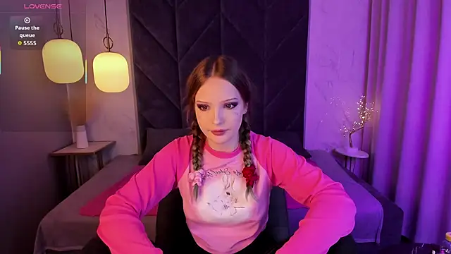 Snapshot of Iris_Fresh chatting on November 7, 8:42 pm Iris Fresh online show from November 7, 8:42 pm