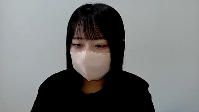 Snapshot of emiri_da_nyan chatting on July 2, 3:23 am emiri da nyan online show from July 2, 3:23 am