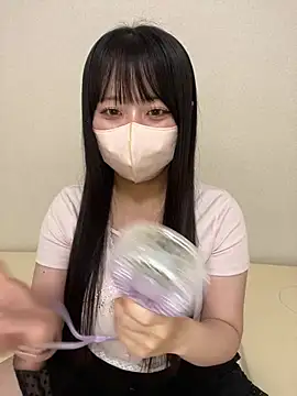 Snapshot of emiri_da_nyan chatting on July 16, 12:11 pm emiri da nyan online show from July 16, 12:11 pm