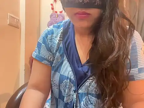 Snapshot of Shilpa_7 chatting on November 22, 9:30 am Shilpa 7 online show from November 22, 9:30 am