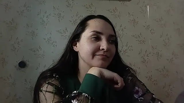 Snapshot of VoulezVous_Angel chatting on February 23, 7:39 am VoulezVous Angel online show from February 23, 7:39 am