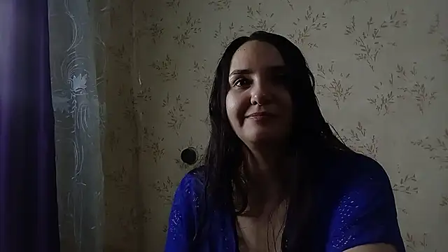 Snapshot of VoulezVous_Angel chatting on February 26, 6:34 am VoulezVous Angel online show from February 26, 6:34 am