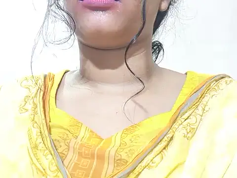 Snapshot of Nancy_queen001 chatting on November 6, 10:16 am Nancy queen001 online show from November 6, 10:16 am