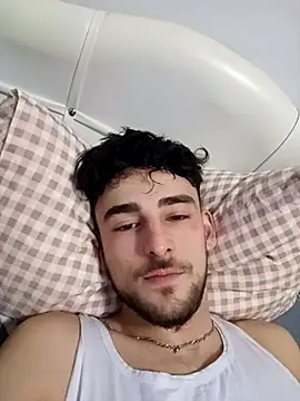 yasinesra757  online show from March 18, 10:46 pm