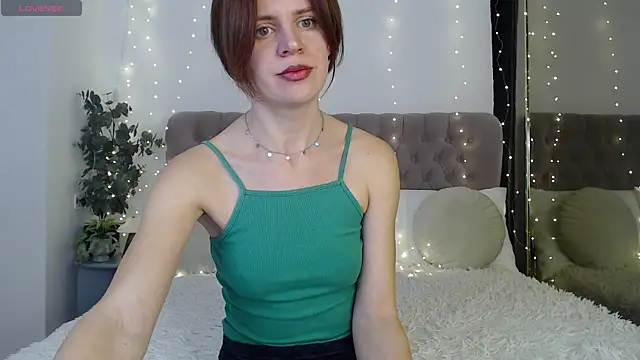 Snapshot of Sandra_angel_ chatting on December 14, 11:09 pm Sandra angel online show from December 14, 11:09 pm