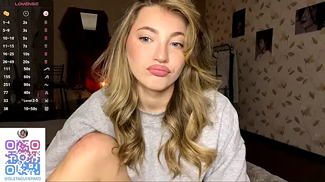 Snapshot of OrethaEredia chatting on December 14, 7:07 pm OrethaEredia online show from December 14, 7:07 pm