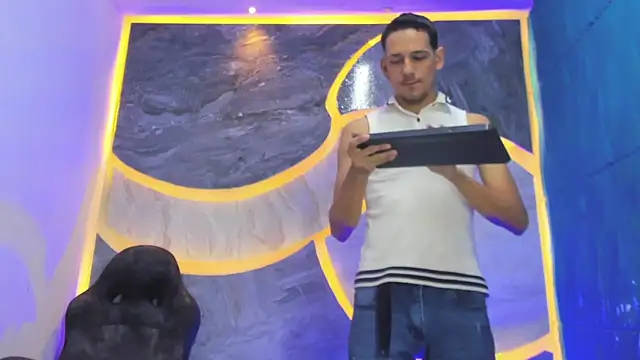 noah deluxe online show from November 7, 12:27 pm