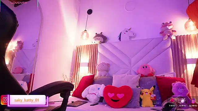 Snapshot of Kat_Saky chatting on February 20, 11:27 pm Kat Saky online show from February 20, 11:27 pm